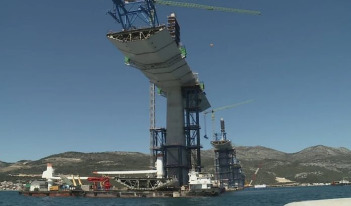 Pelješki most