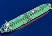 Pritisak na rusku “flotu iz sjene”: London razmatra akcije, Moskva prijeti odgovorom