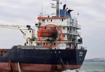 Ruske snage napale trgovačke brodove kod Odese, jedan pomorac poginuo