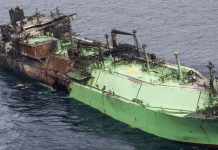 (VIDEO) “Ekološka bomba” na Mediteranu: oštećeni ruski plinaš nekontrolirano pluta između Malte i Libije